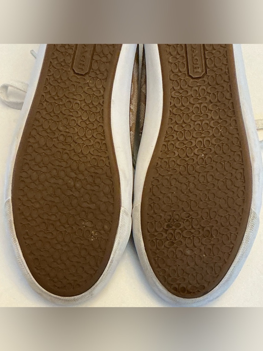 Coach Barrett Khaki Tan Signature Logo Canvas Low Top Lace up Sneakers Size 9.5 - Picture 12 of 15